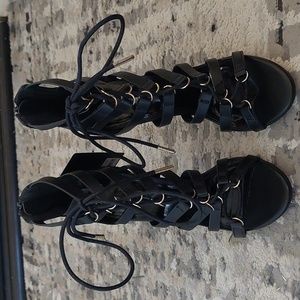 NWT Caged Forever 21 Heels Size 5.5